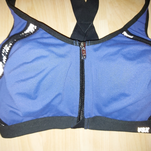 Victoria's Secret VSX Bra - Picture 3 of 5